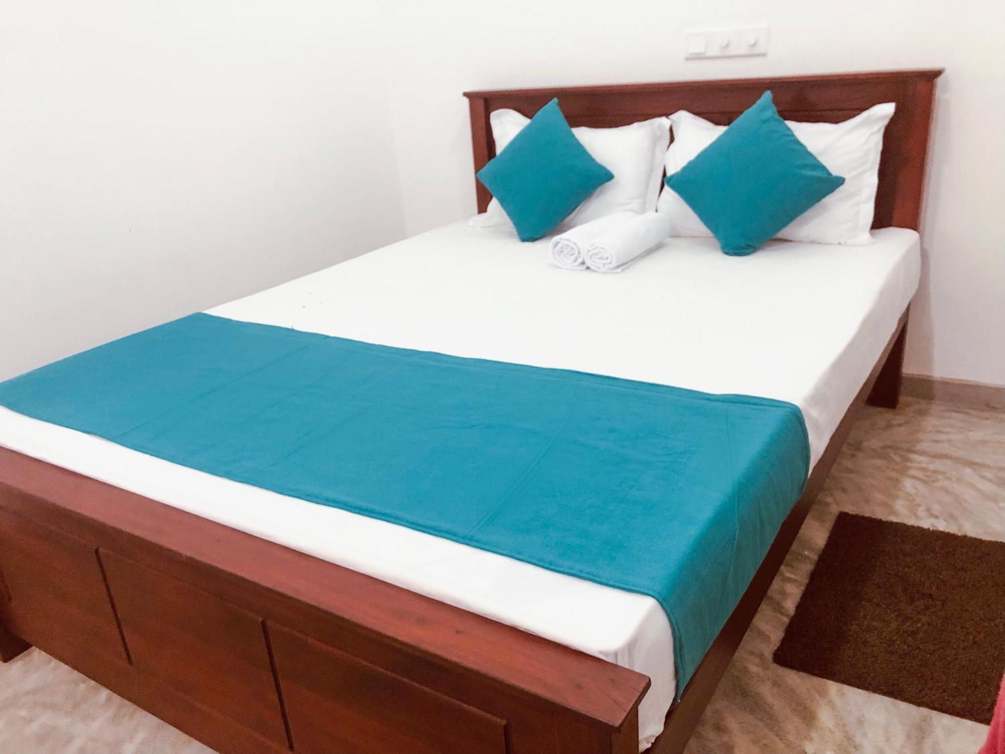 Waves Otel Hikkaduwa Dış mekan fotoğraf