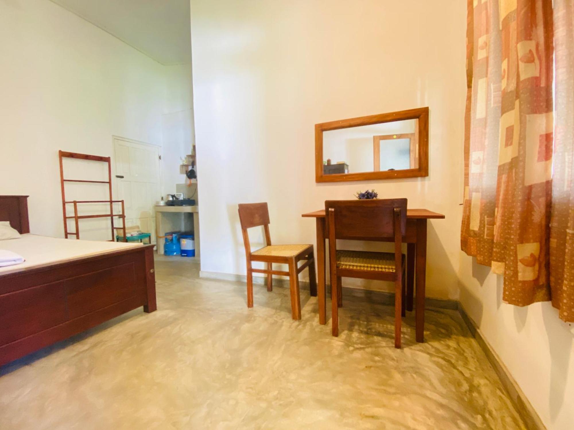 Waves Otel Hikkaduwa Dış mekan fotoğraf