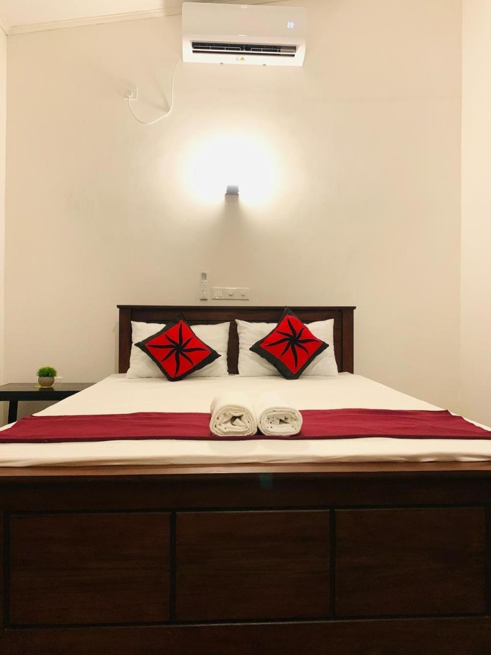 Waves Otel Hikkaduwa Dış mekan fotoğraf